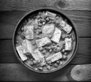 Mutter Paneer