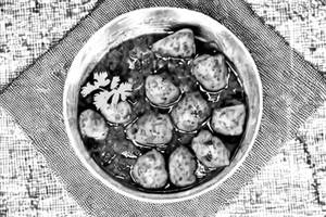 Dum Aloo Kashmiri
