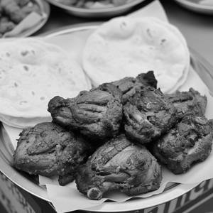 Roasted Chaap + 2Rumali roti
