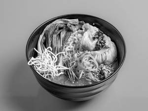 Kimchi Momo Chicken