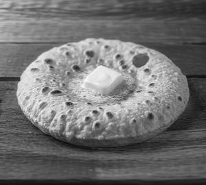 Butter tawa roti [amul butter] [per piece]