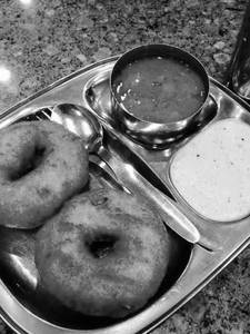 Sambhar Vada in