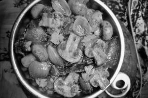 Mushroom Do Pyaza