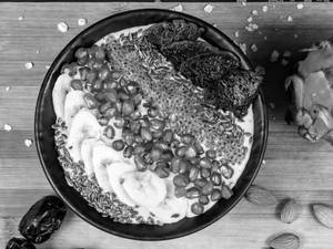 Black Current Flavoured Protein Bowl