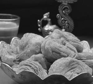 Masala Pakwan Puri