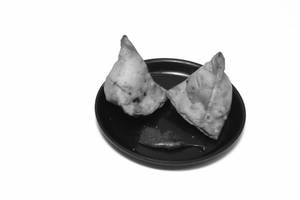 Samosa Plate (2 Pcs.)