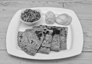 Gobi Paratha With Green Peas Masala