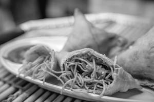 Chowmin Samosa (1 Piece)