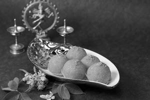 Ghee Motichoor Laddu