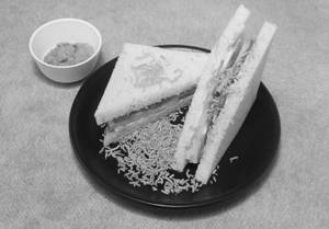 Bhujiya Cheese Sandwich