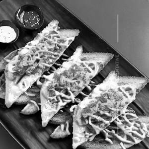 Chilli cheese toast
