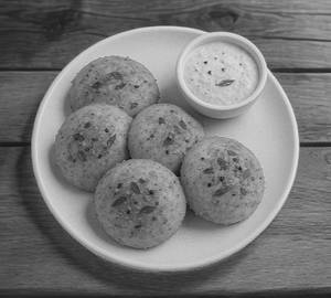 Ghee Podi Mini Idli