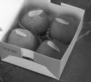 Desi Ghee Laddu Box (4pcs)