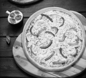 Onion Capsicum Pizza [8 Inches]