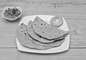 3 Phulka & Dal