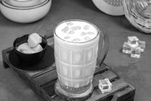 Sitafal Milkshake