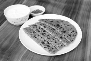 Pyaz Paratha