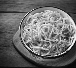 Schezwan noodles