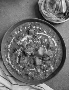 Matar paneer