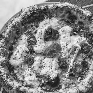 Pesto Republic Pizza