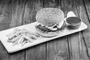 Paneer Tikka Burger
