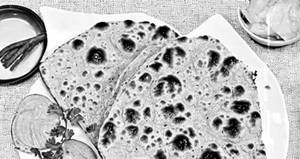 Onion Missi Roti