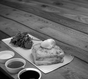 Fried chicken bread omelette