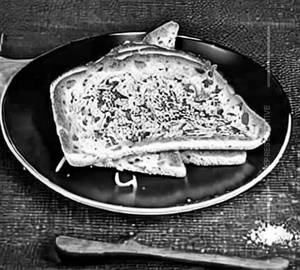Bread Omlet