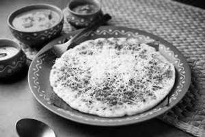 Butter Mix Cheese Uttapam
