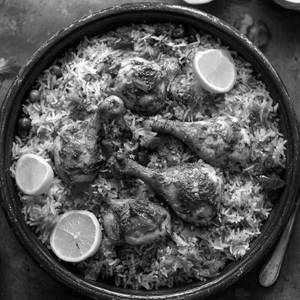 1\2 Kilo Chicken  Biryani 4 pcs 9serve 1)