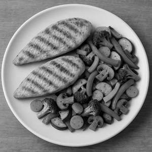 Spicy Grilled Chicken With Sauteed Vegetables