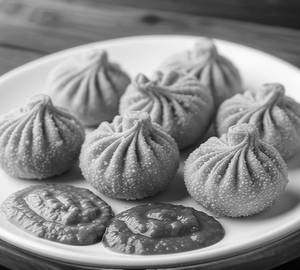 Kurkure Veg Momos