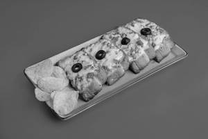 Chicken & Cheese Galic Bread