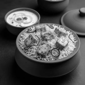 Paneer Biryani (6 Pieces) Served With Raita