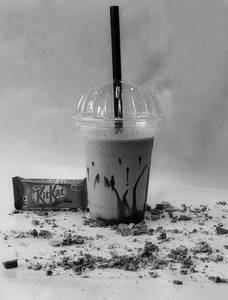 Kit Kat Cold Coffee