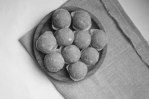 Dry Fruit Besar Laddu