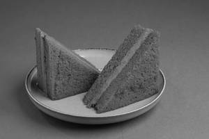 Red Velvet Caremel Sandwich