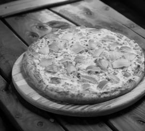 Onion cheese pizza [9 inches]