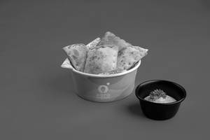 Pizza Pockets ( 4 Pcs )