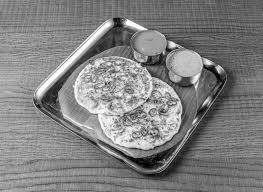 Onion uthappam