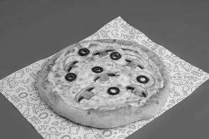 Mushroom And Cheese Fresh Dough Pizza