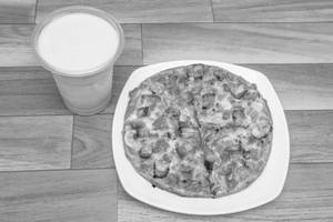 8" Peri Peri Cheese Pizza