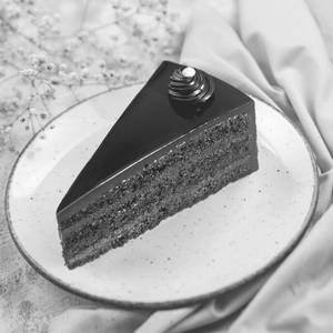 Chocolate truffle pastry