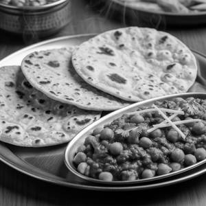 2 Roti & Chana Masala
