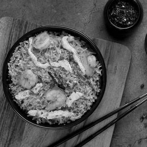 Schezwan Fried Rice [Serves 1- 2]