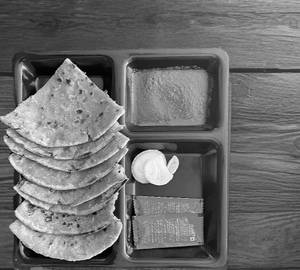 Aloo paratha combo
