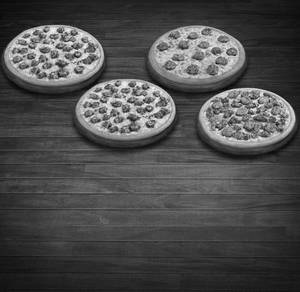 Meal for 4: Non Veg Pizza Mania Value