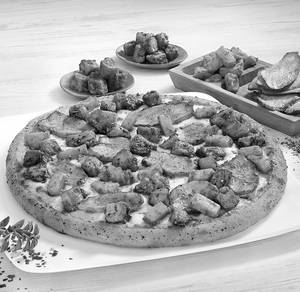 Chicken Dominator Pizza