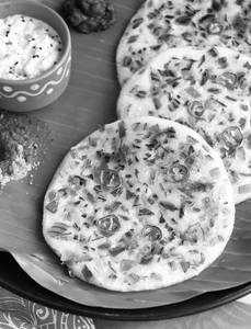 Onion Uttapam