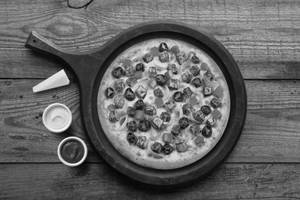Kadhai Paneer Pizza